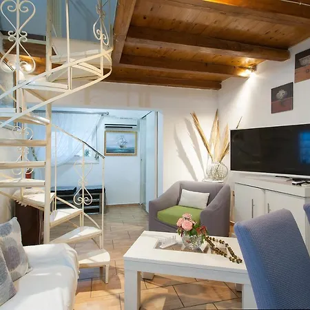 Adrianna's House Holiday home Skiathos Town