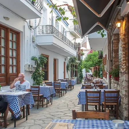Adrianna's House Σπίτι διακοπών Σκιάθος Πόλη